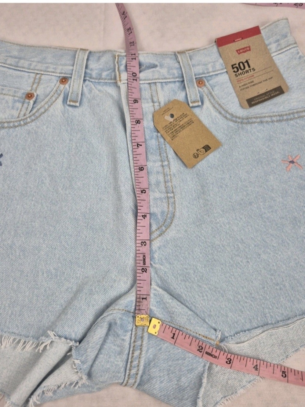 Levi's 501  Women's Jean Shorts Original Size 29 High Rise Embroidered Blue 29 - Picture 10 of 10